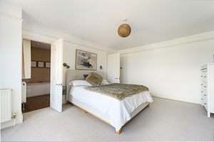 Bedroom- click for photo gallery